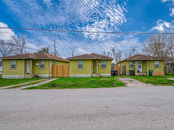 3938 King Street, Houston TX 77026