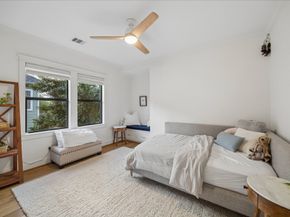 1010 W 42nd Street, Houston TX 77018