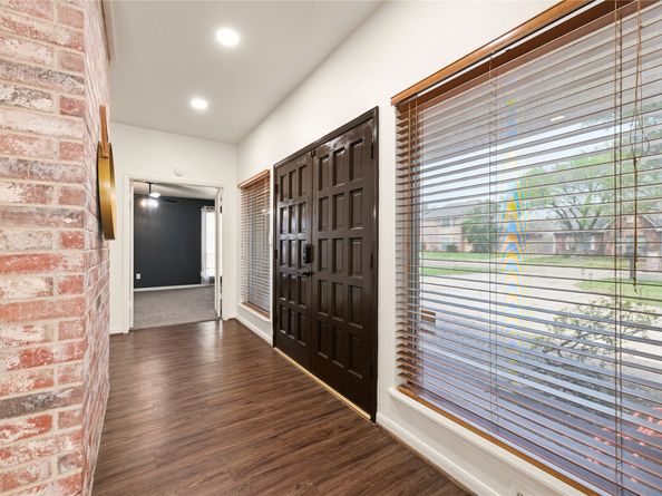 12131 Ella Lee Lane, Houston TX 77077