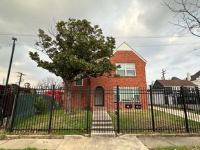 1909 Blodgett Street, Houston TX 77004