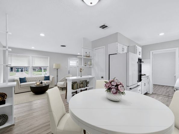 5014 Viking Drive, Houston TX 77092