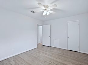 5014 Viking Drive, Houston TX 77092