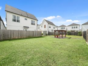 4466 W Tidwell Road, Houston TX 77091