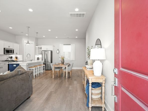 4466 W Tidwell Road, Houston TX 77091