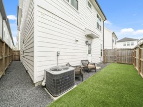 4466 W Tidwell Road, Houston TX 77091