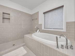 1628 W 24th Street, Houston TX 77008