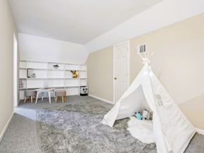 19 Rivercoach Lane, Sugar Land TX 77479