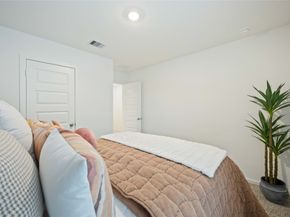 7718 Inwood Grove Lane, Houston TX 77088