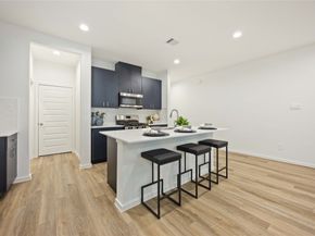 7718 Inwood Grove Lane, Houston TX 77088