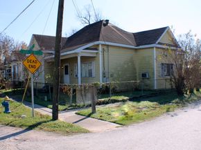 2602 Saltus Street, Houston TX 77003