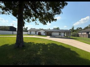 7610 Almeda Genoa Road, Houston TX 77075