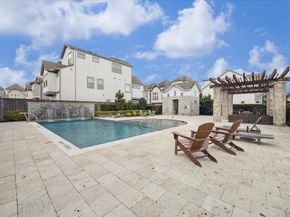 2714 Strathwood Lane, Houston TX 77082