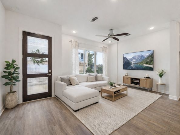 2714 Strathwood Lane, Houston TX 77082