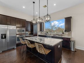 209 Burr Street D, Houston TX 77011