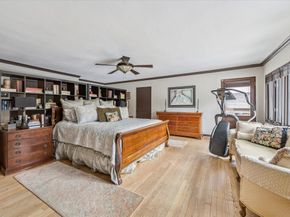 2500 Glen Haven Boulevard, Houston TX 77030