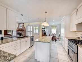 4715 Apollo Street, Houston TX 77018