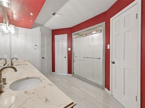 5711 Bermuda Dunes Dr, Houston TX 77069