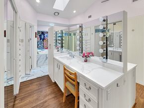 2320 Gramercy Street, Houston TX 77030