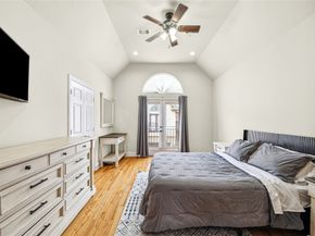 210 Grove Street, Houston TX 77020