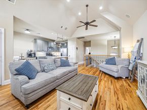 210 Grove Street, Houston TX 77020