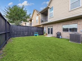 210 Grove Street, Houston TX 77020