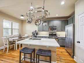 210 Grove Street, Houston TX 77020