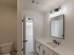 20 Charleston Street N, Sugar Land TX 77478