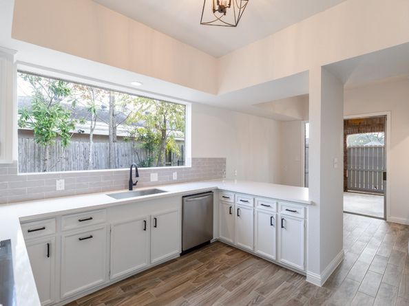 20 Charleston Street N, Sugar Land TX 77478