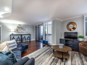 3525 Sage Road 1511, Houston TX 77056