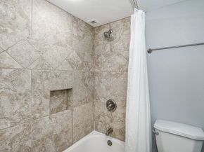 3525 Sage Road 1511, Houston TX 77056