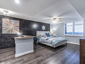 3525 Sage Road 1511, Houston TX 77056