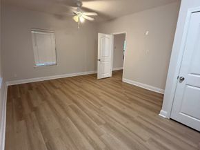 320 Delaware Street, Houston TX 77029