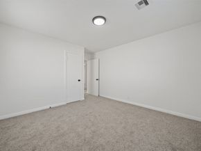 4601 W 43rd Street, Houston TX 77092