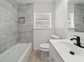 4601 W 43rd Street, Houston TX 77092