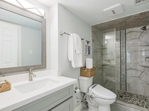 11643 Village Place Drive 194, Houston TX 77077