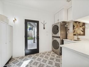 1111 Daria Drive, Houston TX 77079