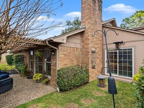 2903 Fontana Drive, Houston TX 77043