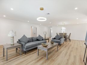 9603 Emnora Lane, Houston TX 77080