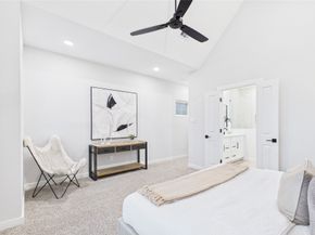 5030 Creekmont Drive, Houston TX 77091