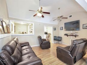 5207 Mccormick Street, Houston TX 77023