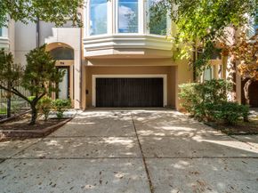 704 Welch Street, Houston TX 77006