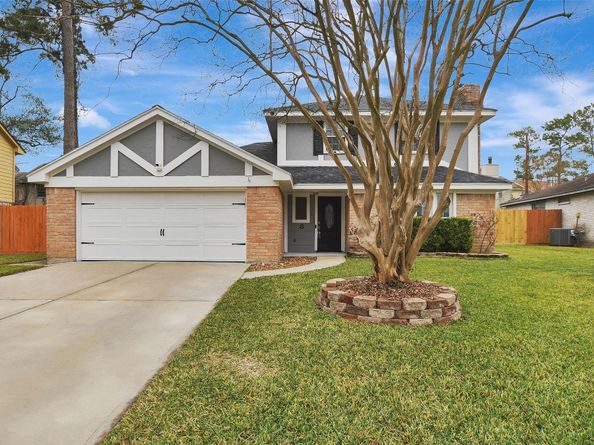 8 Arlington Street, Conroe TX 77301