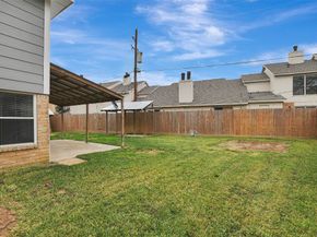 8 Arlington Street, Conroe TX 77301