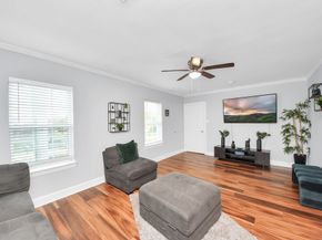 1508 Ridgewood Street, Houston TX 77006