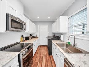 1508 Ridgewood Street, Houston TX 77006