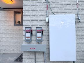 5221 Claremont Street, Houston TX 77023