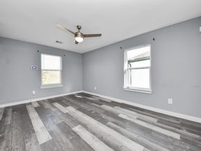 618 Maple Way AB, Houston TX 77015