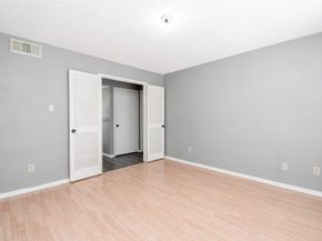 1515 Sandy Springs Road 1006, Houston TX 77042