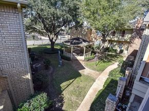 1515 Sandy Springs Road 1006, Houston TX 77042