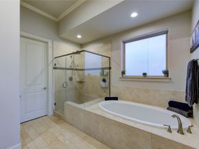 411 W 17th Street B, Houston TX 77008